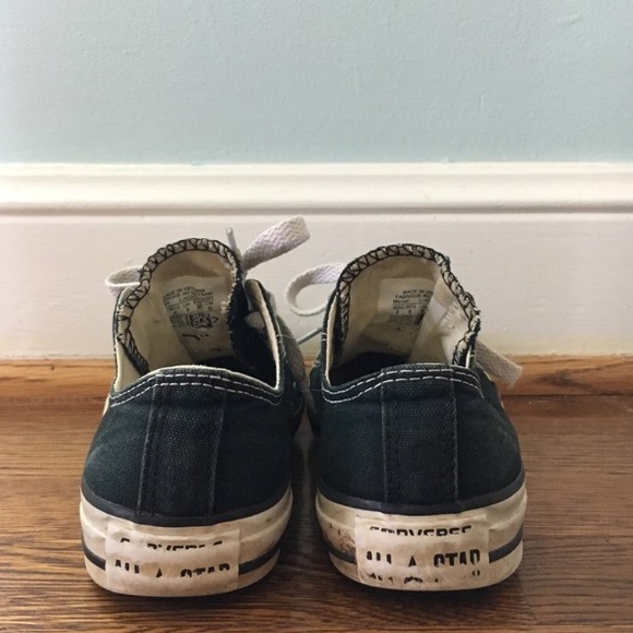 Black converse, women’s size 5. - Picture 4 of 5